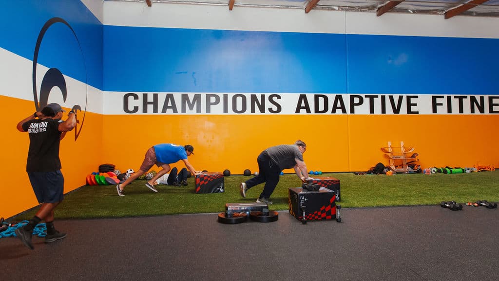 Group battle ropes training